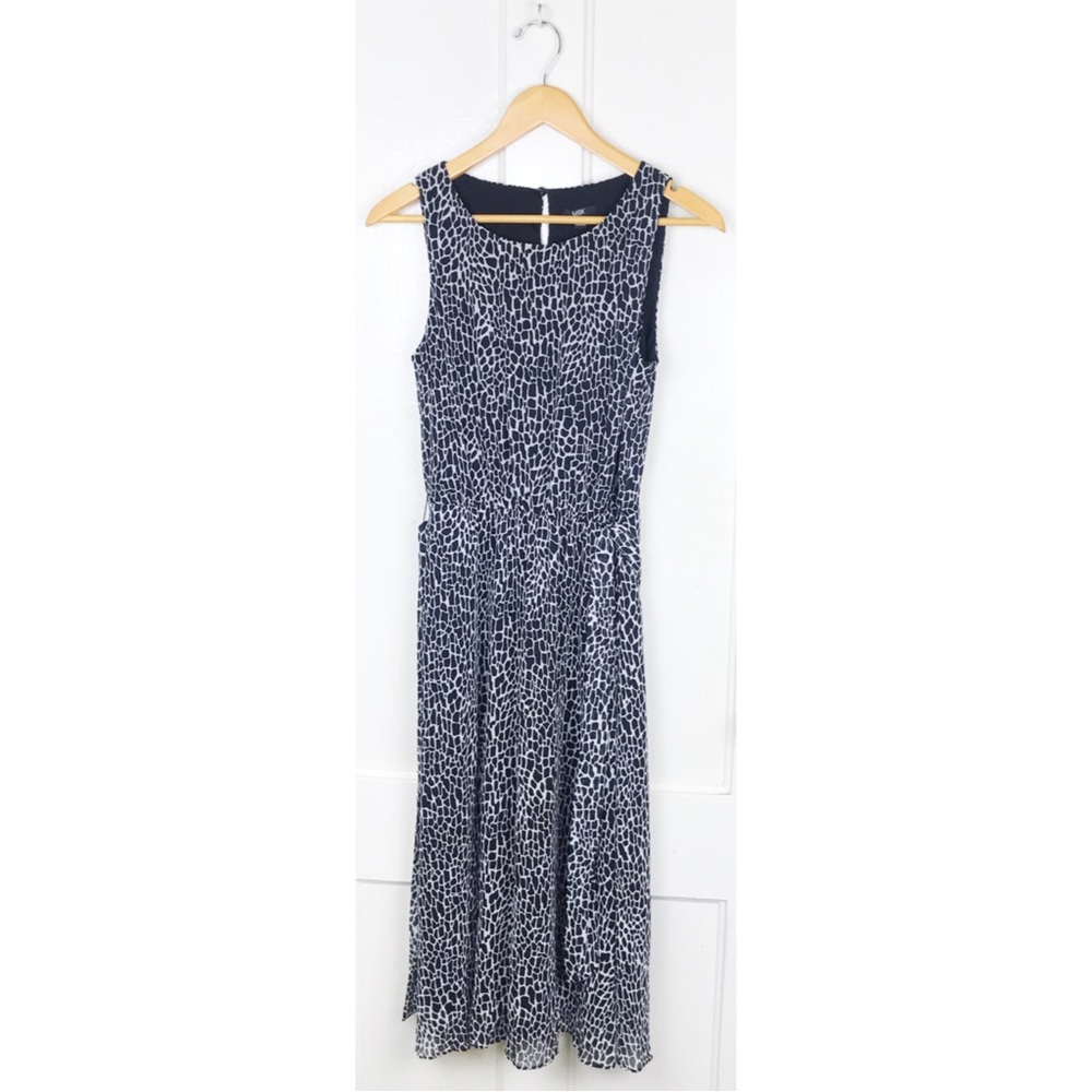 MSK : size 8 : black and white animal print sleeveless maxi dress with waist tie